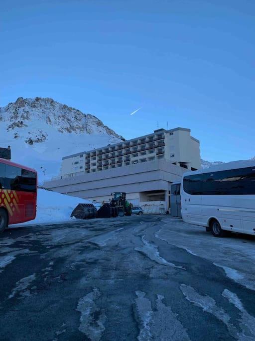 Appt chaleureux idéal pour 4 personnes au pied des pistes - draps et linges de toilette non fournis La Mongie Exterior foto